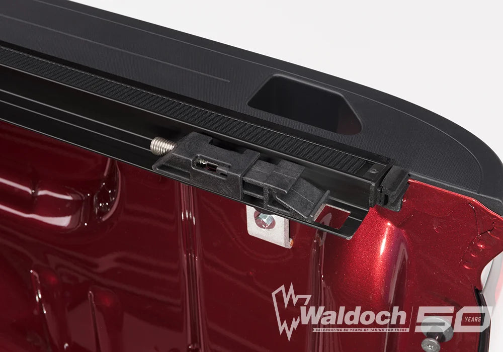 X15 TONNEAU