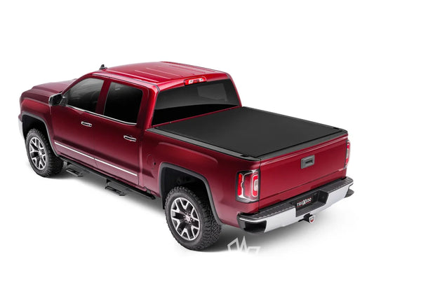 Sentry CT Hard Rolling GMC Sierra & Chevrolet Silverado 1500/2500/3500