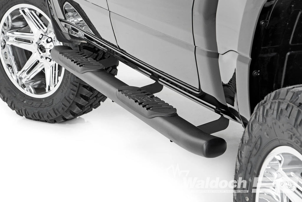 Oval Nerf Step | Crew Cab | Black | Ram 1500 (19-25)/1500 TRX (21-24)