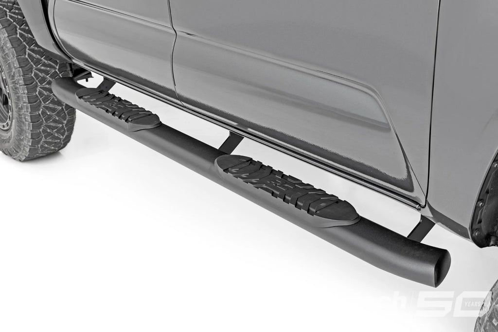 Oval Nerf Step | Double Cab | Black | Toyota Tacoma 2WD/4WD (2005-2023)
