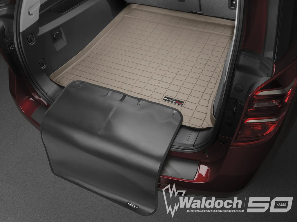 Cargo Liner w/Bumper Protector