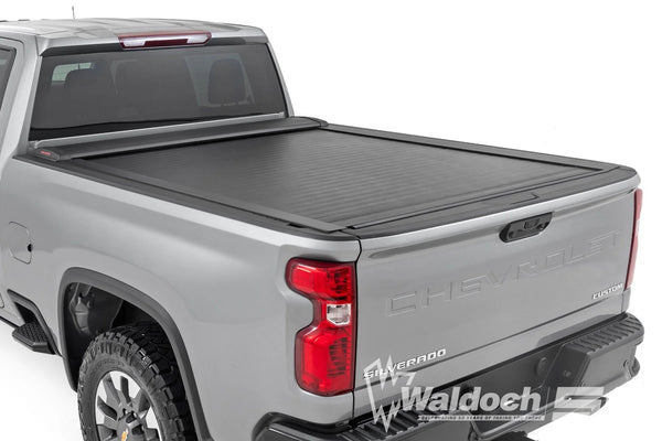 Retractable Bed Cover | 6'9" Bed | Chevy/GMC 2500HD/3500HD (20-25)