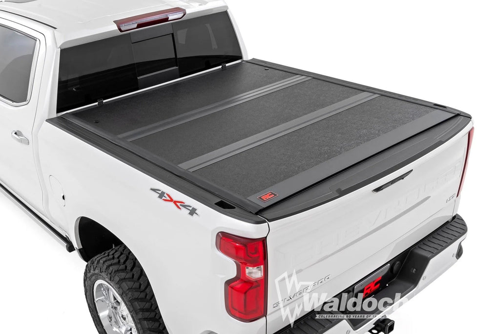 Hard Low Profile Bed Cover | 5'10" Bed | Chevy/GMC Sierra/Silverado 1500 (19-25)