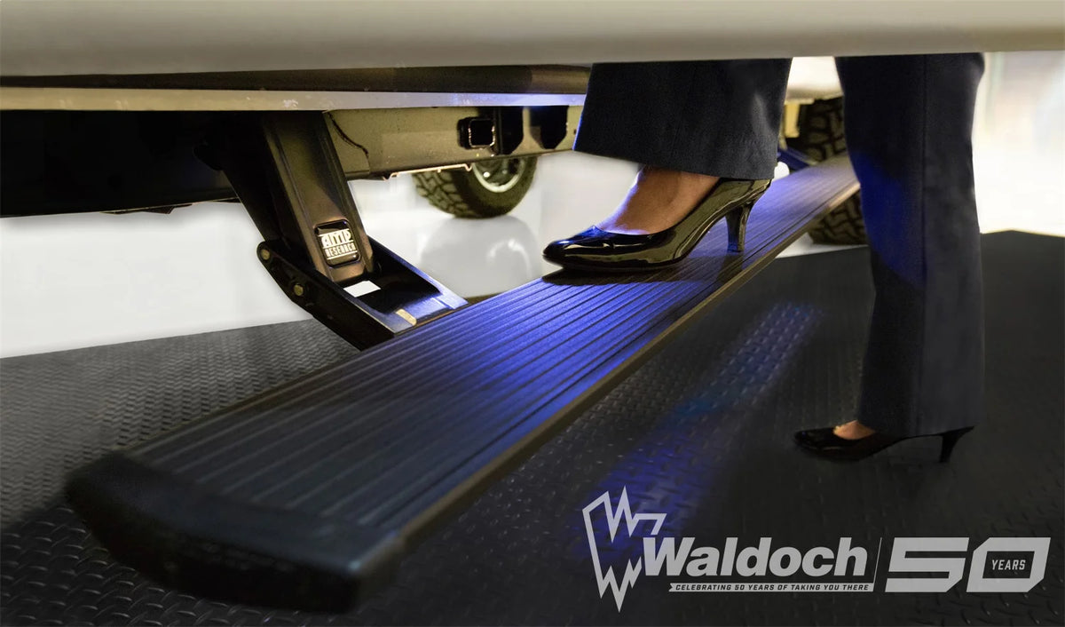 AMP POWERSTEP 2019-2021 FORD F250 & F350 SUPERCREW
