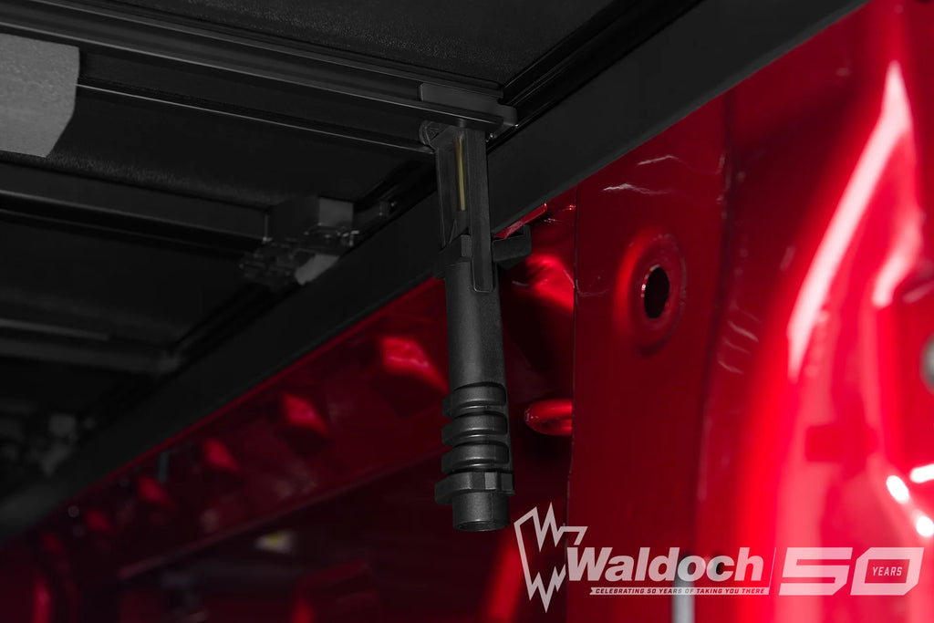 Hard Fold Tonneau Cover