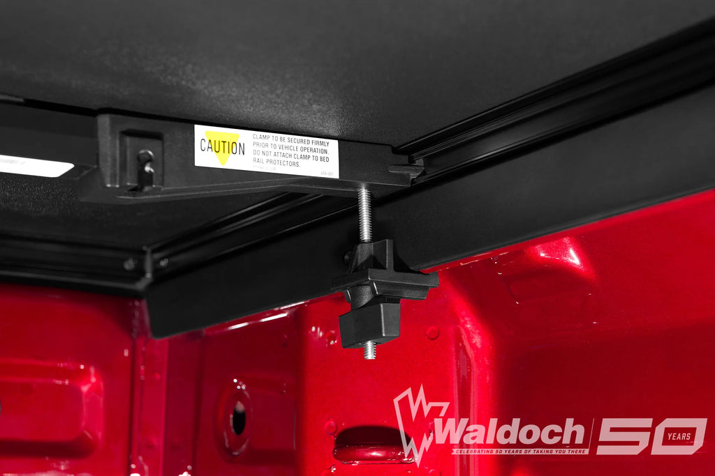 Hard Fold Tonneau Cover