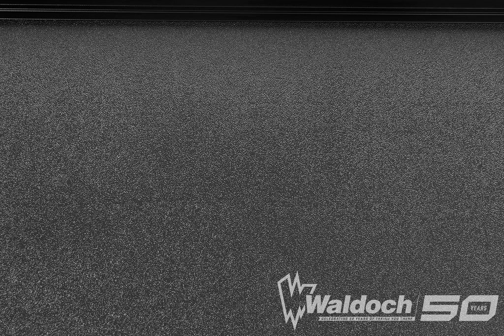 Hard Fold Tonneau Cover