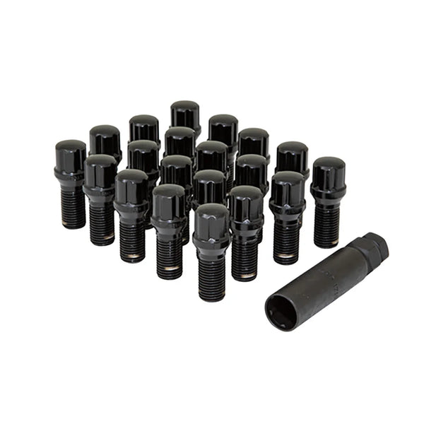 BLACK SPLINED LUGS 14X1.5