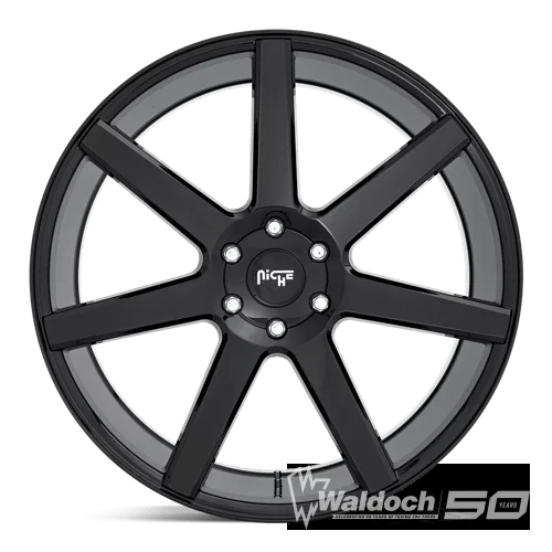FUTURE 22X9.5 6X5.5 106.1 BL +19
