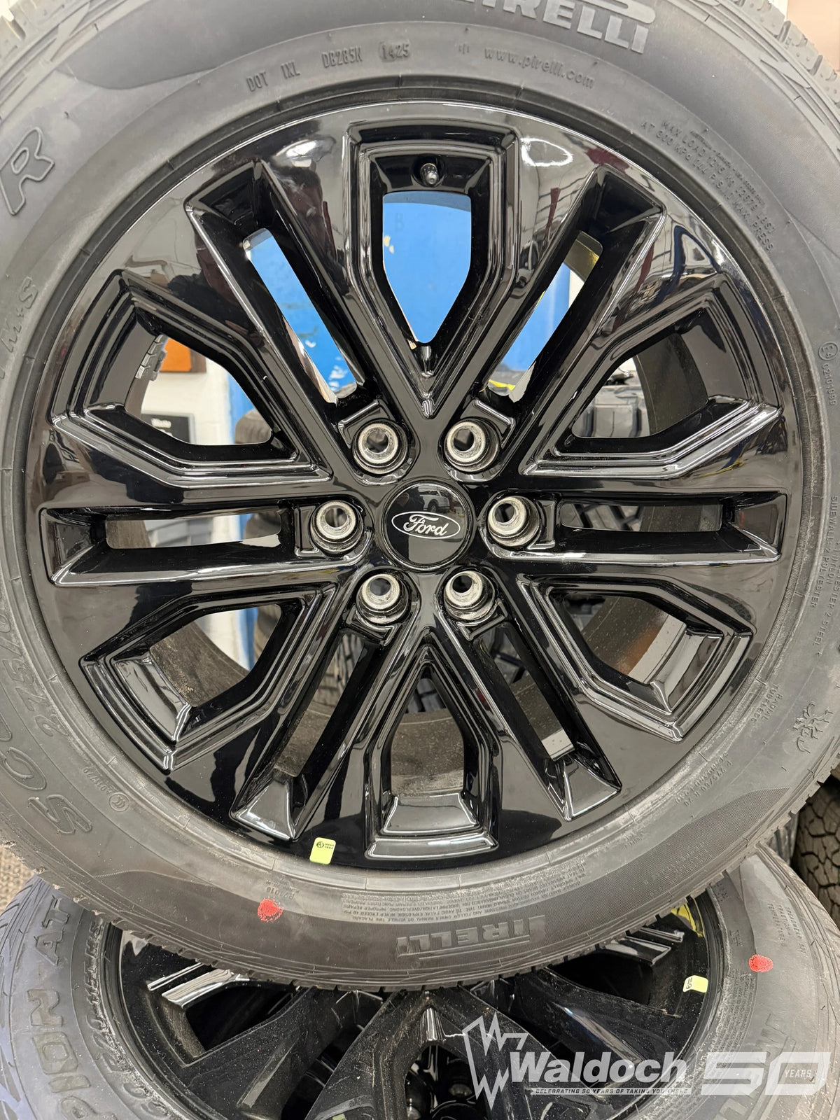 OEM 2025 Ford F-150 Wheel and Tire: OEM.FORD-F150-2025-WT