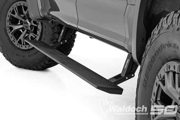 Power Running Boards | Dual Electric Motor | Crew Cab | Ford F-150/Lightning/F-250/F-350/Raptor (15-24)