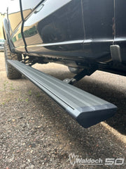 RAM 1500 2019+ CREWCAB POWER STEP BLACK WALDOCH LOGO