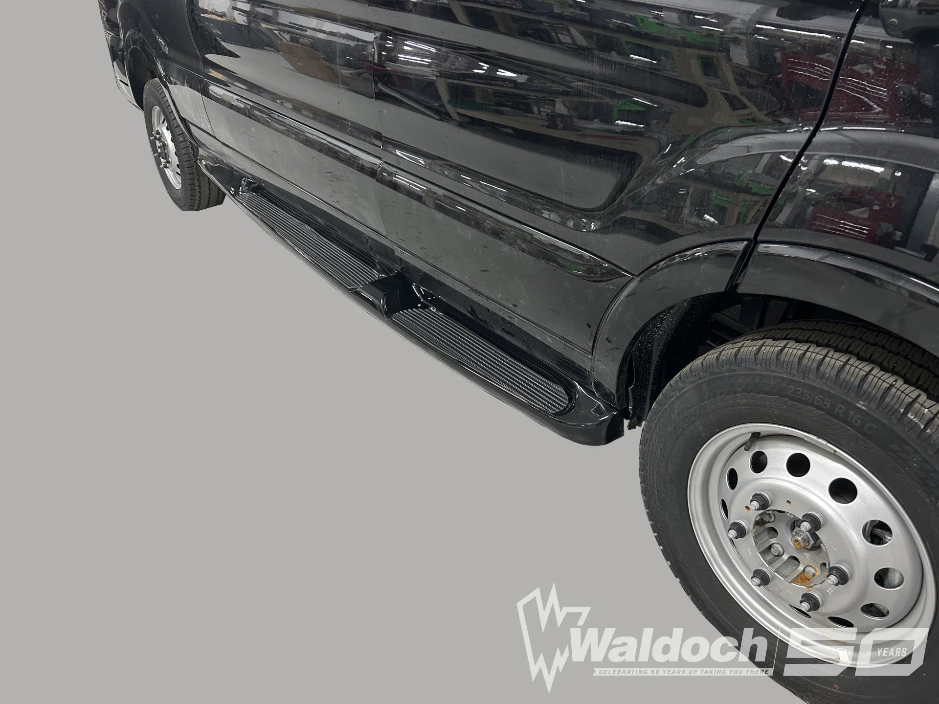 Ford Transit 130 Paintable Running Boards Fiberglass Board Wheel to Wheel - Waldoch Style