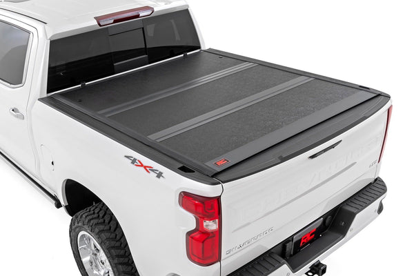 Hard Low Profile Bed Cover | 5'10" Bed | Chevy/GMC Sierra/Silverado 1500 (19-25)