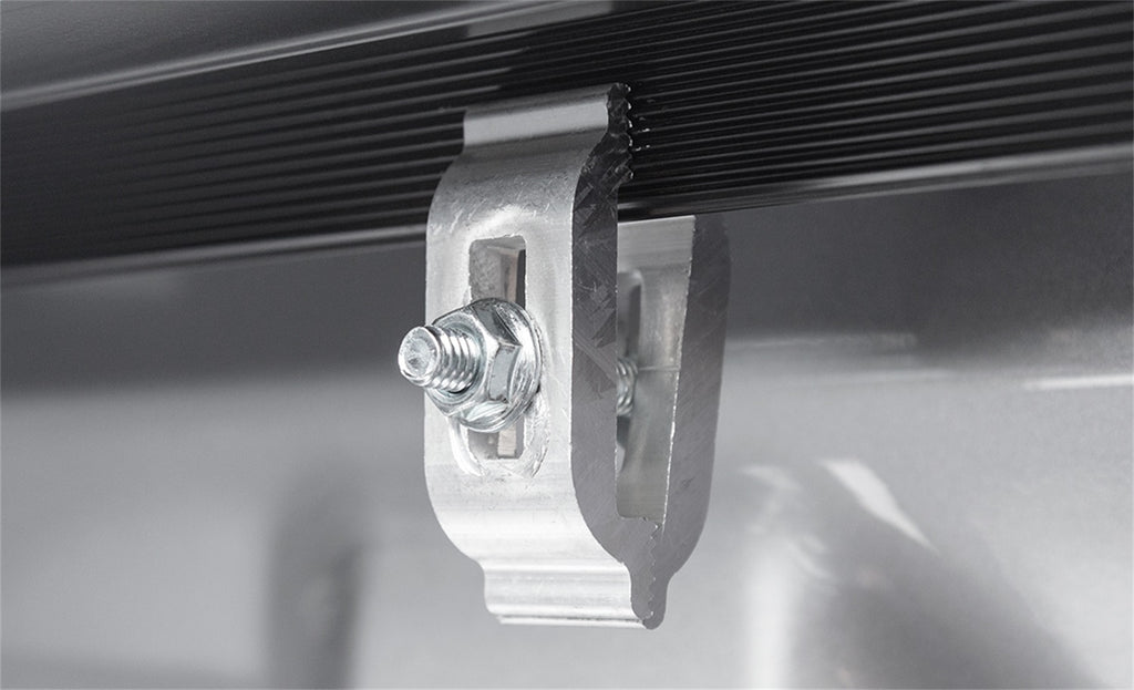 ACCESS TOOLBOX 19-ON Ram 1500 5' 7" Box