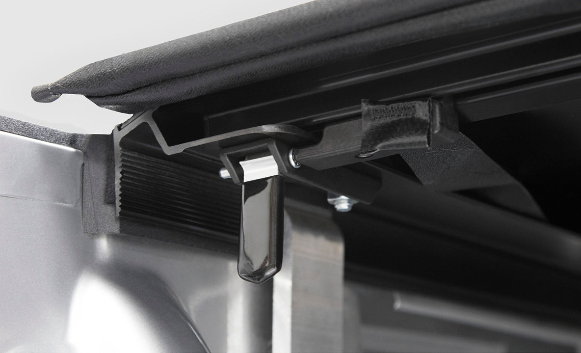 VANISH® Roll-Up Cover 94239